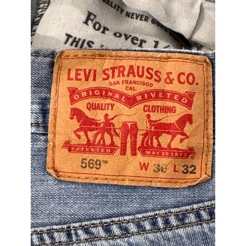Levis 569 Loose Straight Leg Jeans Mens 38x32 Light Wash Denim Blue - Picture 2 of 8